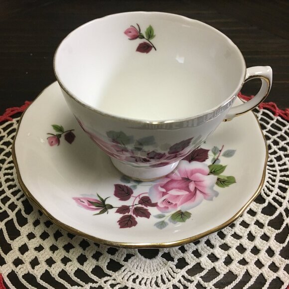 Royal Vale Ridgway Pottery England White Porcelain Rose Teacup & Saucer - Picture 16 of 16